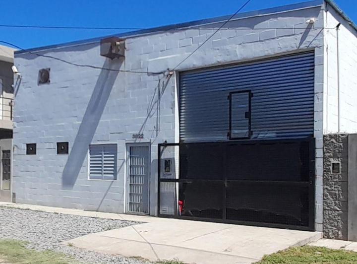Bodega-Galpón · 180m²