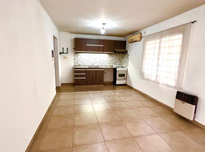 Departamento · 45m² · 2 Ambientes · 1 Cochera