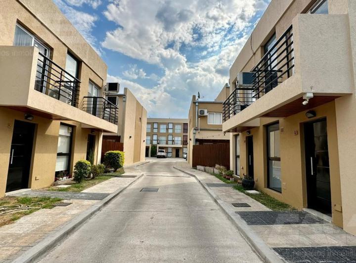 PH · 94m² · 4 Ambientes · 1 Cochera