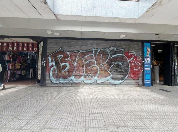 Local comercial · 400m²