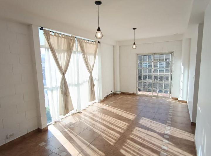 Departamento · 40m² · 2 Ambientes · 1 Cochera