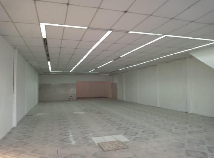 Bodega-Galpón · 228m²
