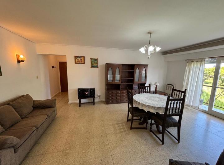 Departamento · 85m² · 4 Ambientes