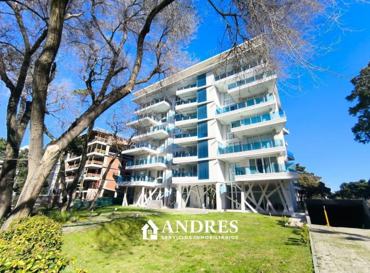 Departamento · 62m² · 2 Ambientes · 1 Cochera