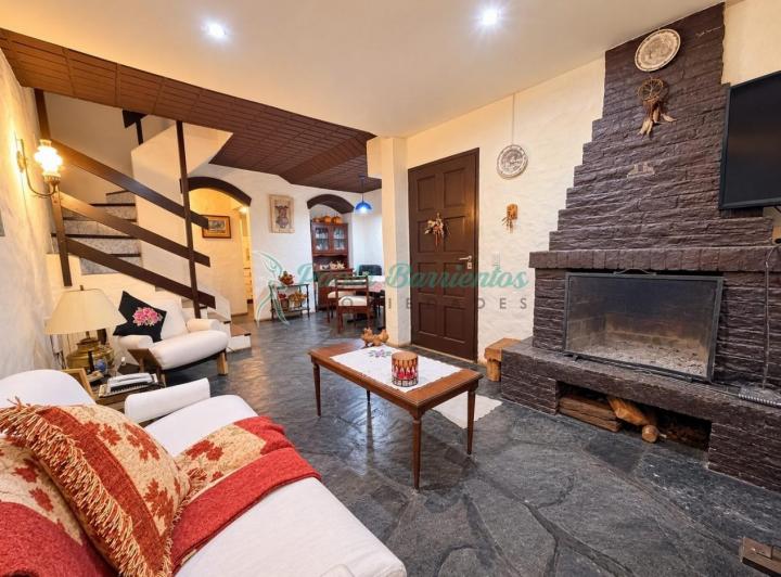 Departamento · 90m² · 4 Ambientes · 1 Cochera