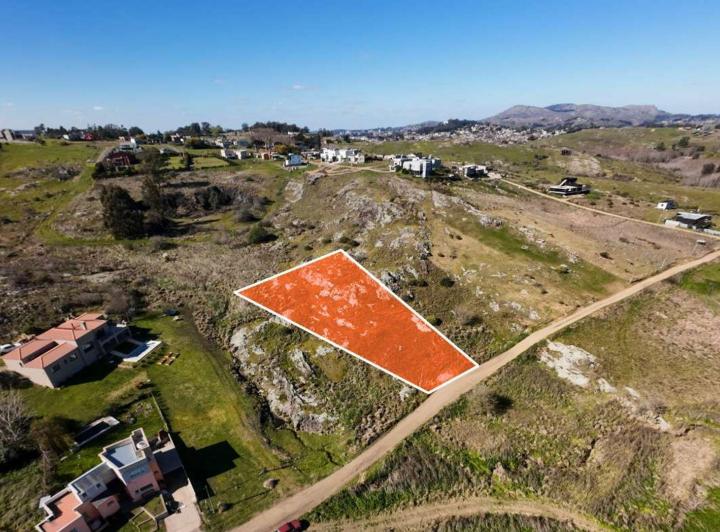 Terreno · 2768m²