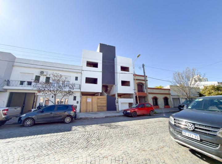 Departamento · 76m² · 4 Ambientes