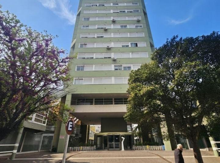 Departamento · 1m² · 3 Ambientes · 1 Cochera
