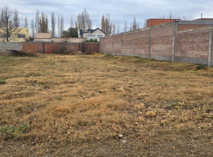 Terreno · 618m²