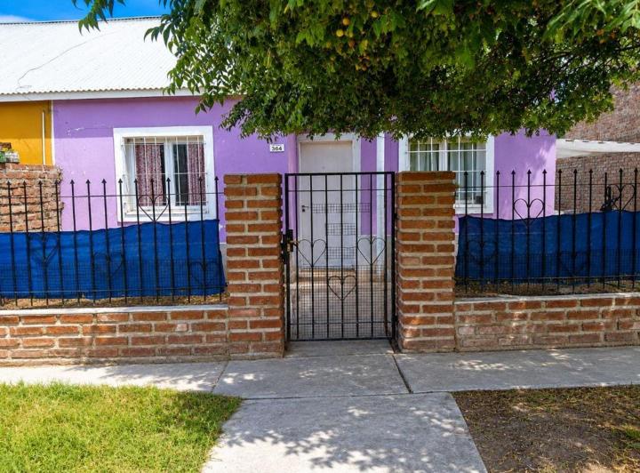 Casa · 62m² · 5 Ambientes · 2 Cocheras