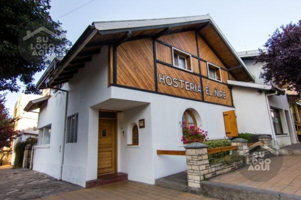 Hotel · 400m² · 22 Ambientes · 8 Cocheras