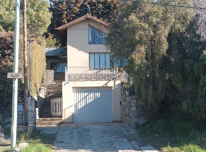 Casa · 559m² · 3 Ambientes · 1 Cochera