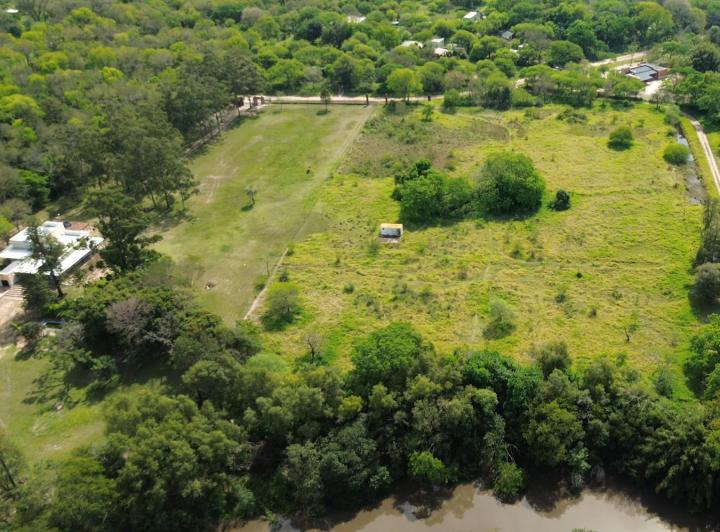 Terreno · 14328m²