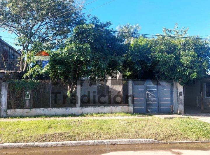 Casa · 102m² · 4 Ambientes · 1 Cochera
