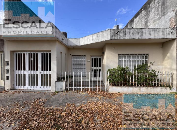 Casa · 124m² · 4 Ambientes · 1 Cochera