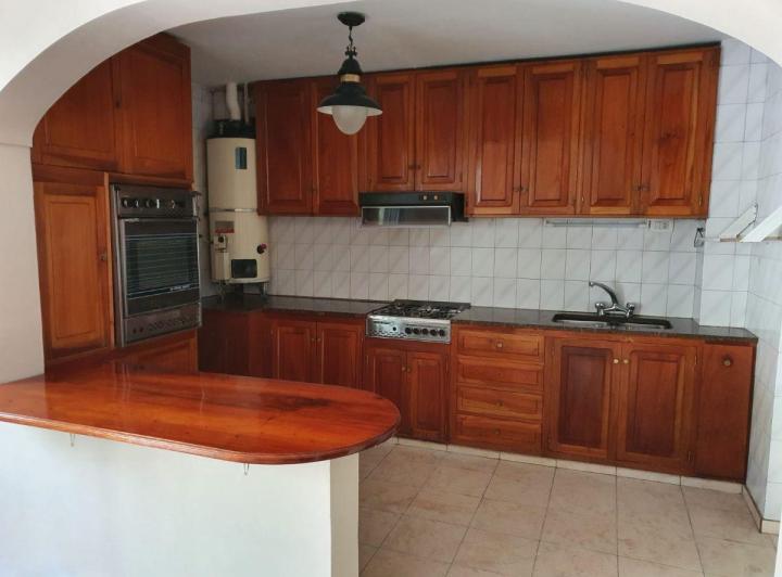 Casa · 134m² · 1 Ambiente · 2 Cocheras