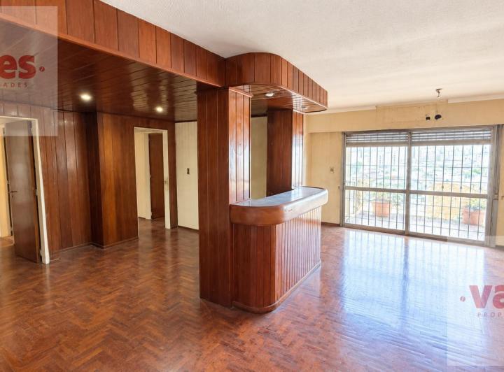 Departamento · 120m² · 4 Dormitorios