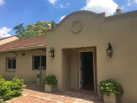 Casa en Venta en El Remanso, Countries y Barrios Cerrados en Exaltacion de la Cruz