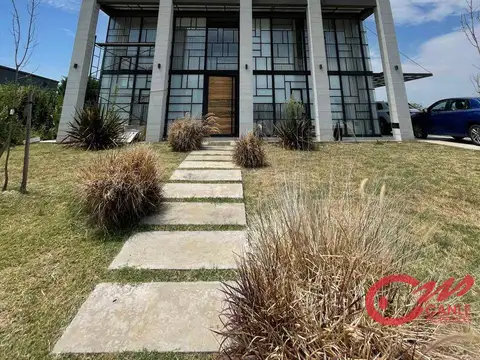Casa en Venta en San Sebastian, Countries y Barrios Cerrados en Escobar