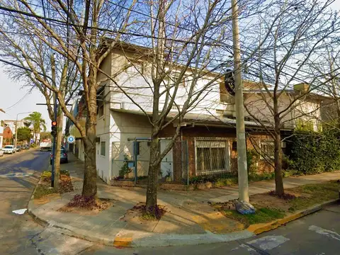 Casa en Venta en Olivos Vias/Maipu, Olivos
