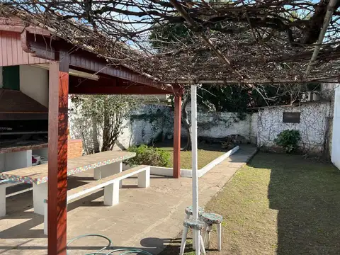 Casa en Venta en Olivos Maipu/Uzal, Olivos