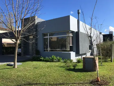 Casa en Venta en Altos de Hudson II, Countries y Barrios Cerrados en Berazategui
