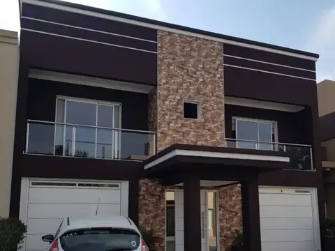 Casa en Venta en Barrio Parque Leloir, Partido de Ituzaingó