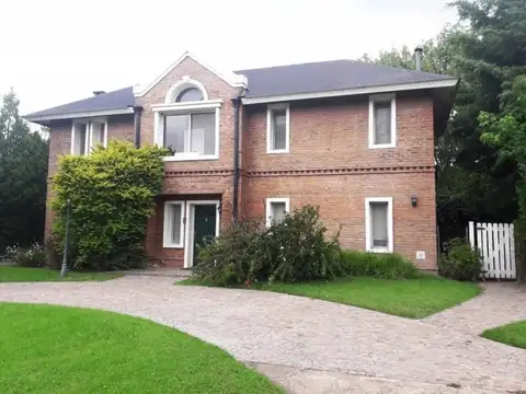 Casa en Venta en La Barra Village, Countries y Barrios Cerrados en Escobar