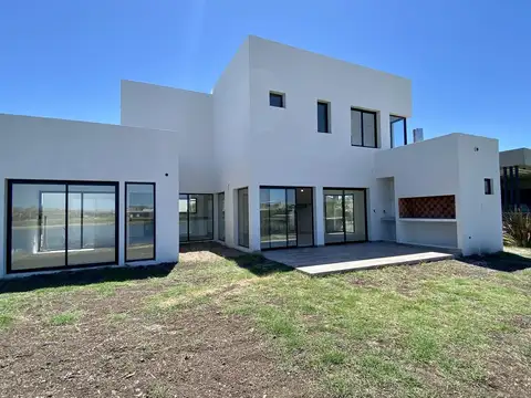 Casa en Venta en San Sebastian, Countries y Barrios Cerrados en Escobar
