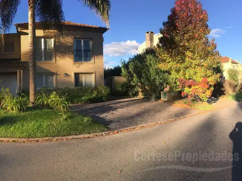 Casa en Venta en Acacias Blancas, Ingeniero Maschwitz