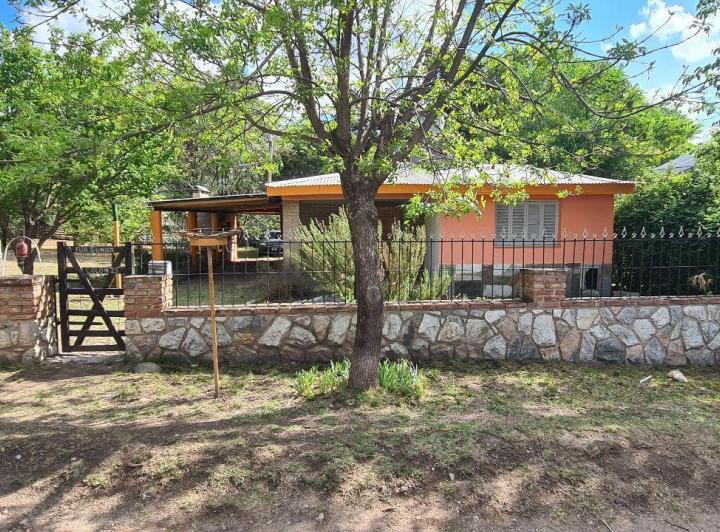 Casa · 142m² · 4 Ambientes · 2 Cocheras