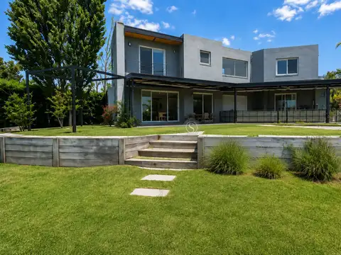 Casa en Venta en El Cantón - Barrio Islas, Countries y Barrios Cerrados en Escobar