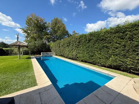 Casa en Venta en Haras Santa Maria, Countries y Barrios Cerrados en Escobar