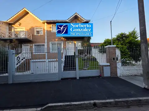 Casa en Venta en Ciudad Jardin del Palomar, Partido de Tres de Febrero