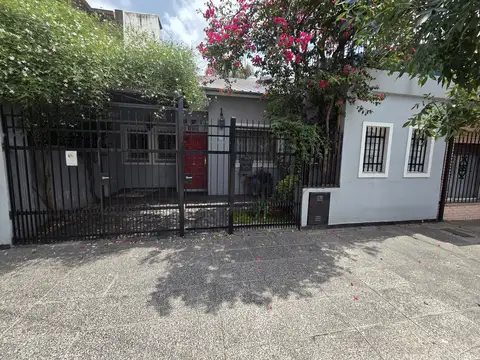 Casa en Venta en Olivos Vias/Maipu, Olivos