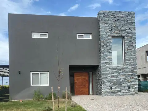 Casa en Venta en El Canton - Norte, Countries y Barrios Cerrados en Escobar
