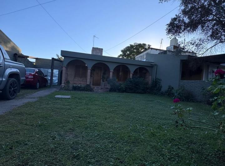 Casa · 210m² · 1 Cochera
