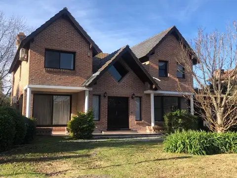 Casa en Venta en La Delfina, Countries y Barrios Cerrados en Pilar