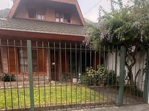 Casa en Venta en Villa Adelina, Partido de San Isidro