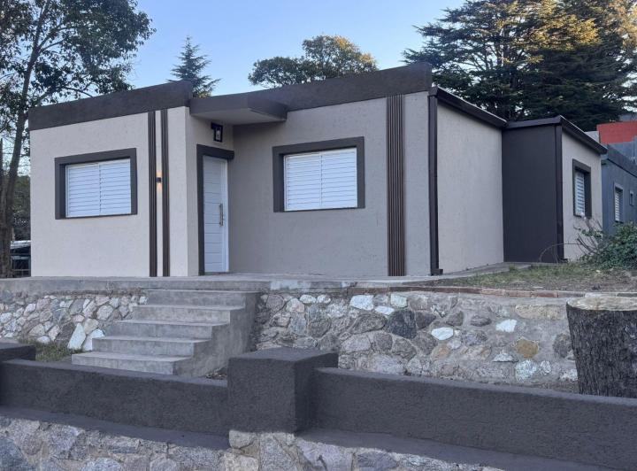 Casa · 72m² · 3 Ambientes · 1 Cochera