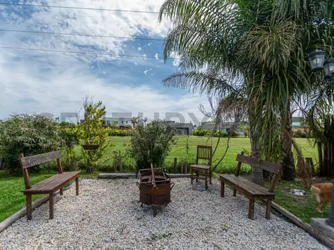 Casa en Venta en Barrio Villa Rosa, Countries y Barrios Cerrados en Villa Rosa
