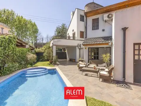 Casa en Venta en Adrogue, Partido de Almirante Brown
