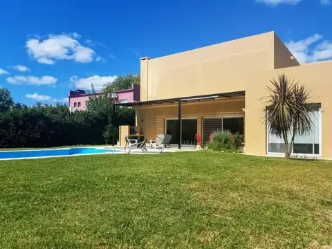 Casa en Venta en La Montura, Countries y Barrios Cerrados en Pilar