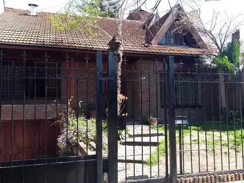 Casa en Venta en Castelar, Partido de Morón