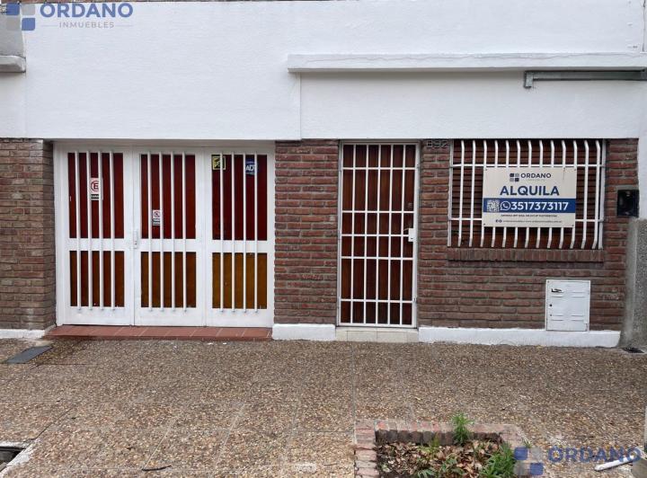 Casa · 152m² · 3 Ambientes · 1 Cochera