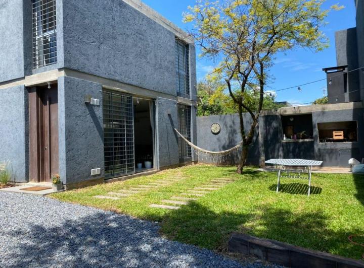 PH · 85m² · 6 Ambientes · 1 Cochera