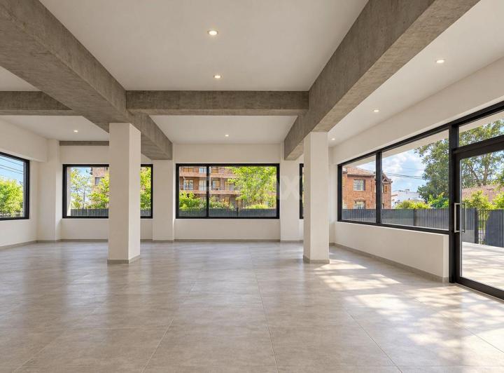 Local comercial · 54m²