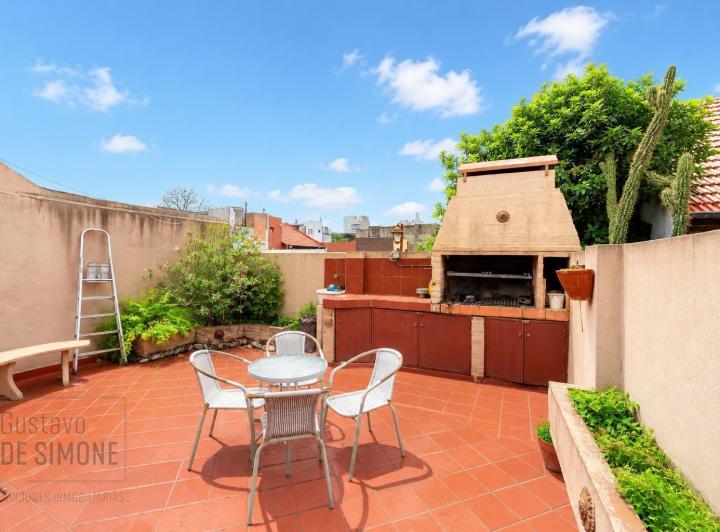 PH · 157m² · 5 Ambientes · 1 Cochera