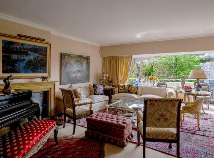 Departamento · 138m² · 5 Ambientes · 1 Cochera