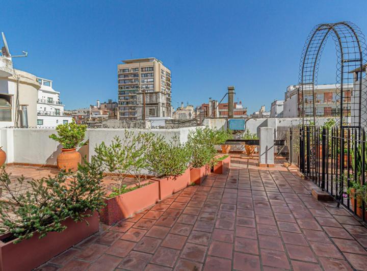 Departamento · 248m² · 10 Ambientes · 1 Cochera